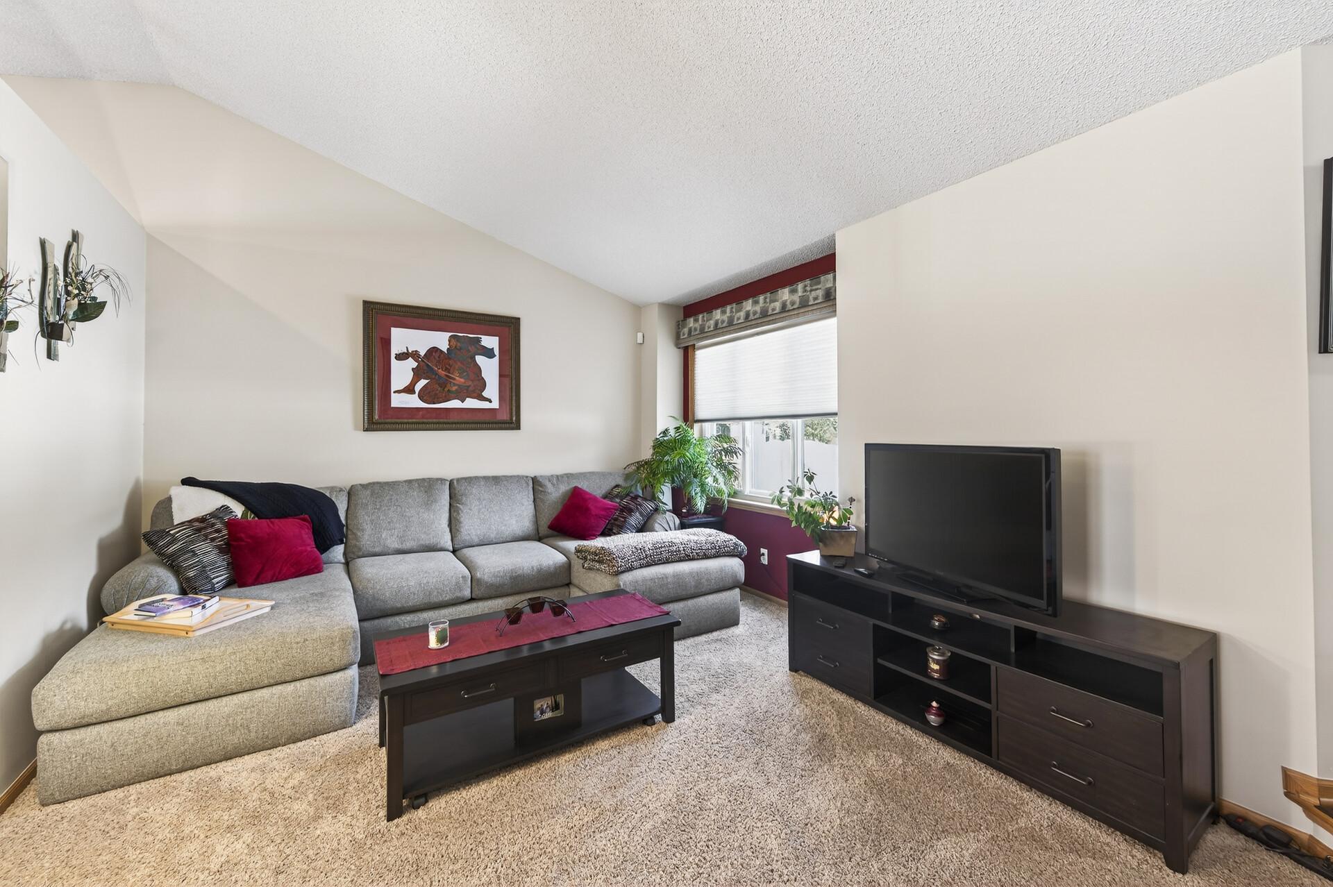 10940 Xeon Street NW