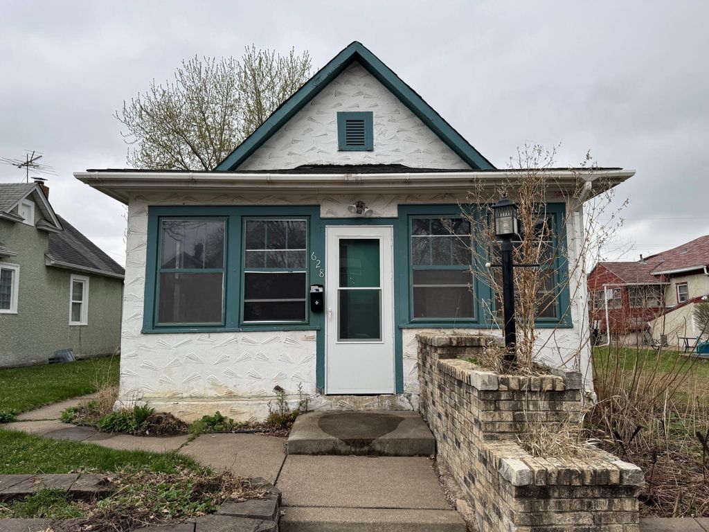 Photo of 628 1st Avenue S, South Saint Paul, MN 55075 (MLS # 7058377)