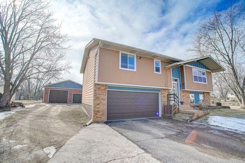 Photo of 851 Washington Street, Prescott, WI 54021 (MLS # 7038490)