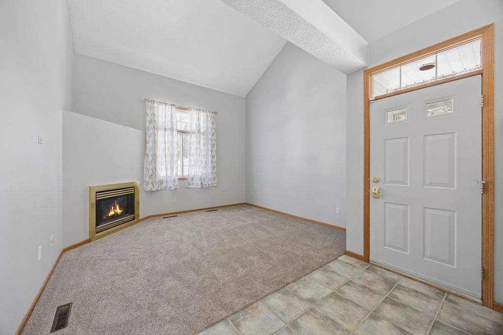 Photo of 2711 Mallard Drive, Woodbury, MN 55125 (MLS # 7037422)