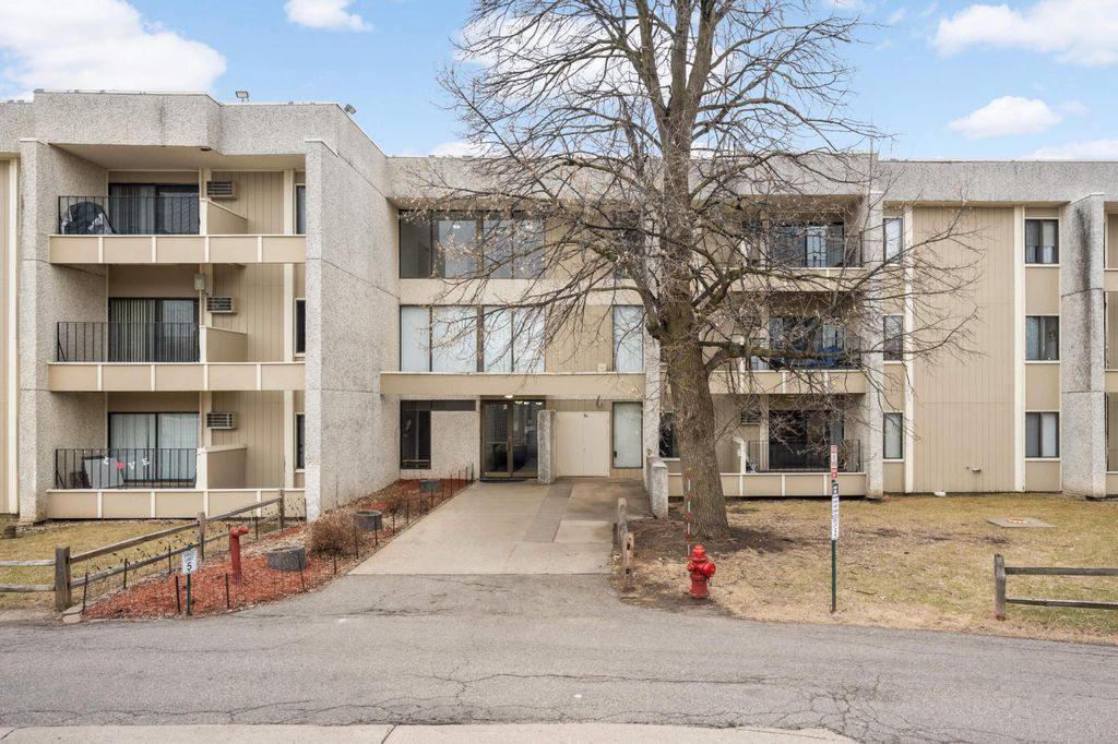 Photo of 4130 Rahn Road #119, Eagan, MN 55122 (MLS # 7024333)