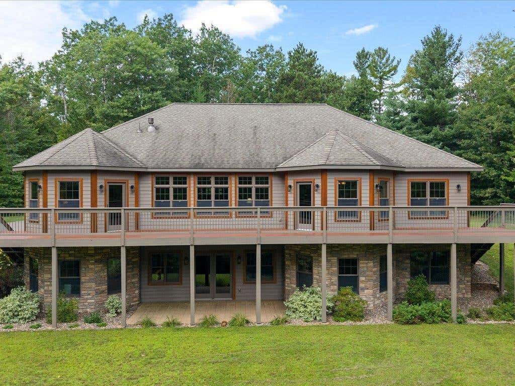 Photo of 22401 Camp Lincoln Road, Nisswa, MN 56468 (MLS # 7133516)