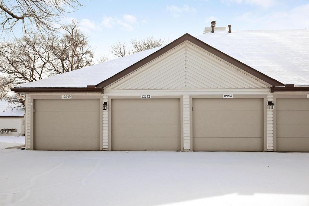 Photo of 12253 42nd Avenue N, Plymouth, MN 55441 (MLS # 7036202)