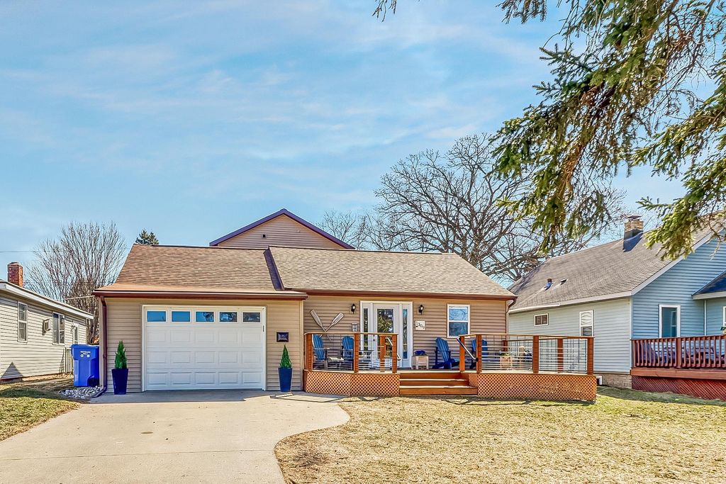 Photo of 1309 Lincoln Avenue, Detroit Lakes, MN 56501 (MLS # 7053924)