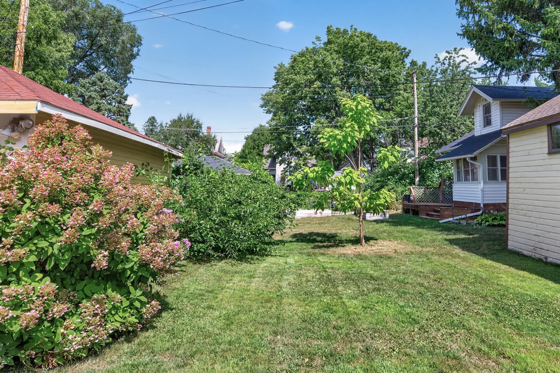 1437 Minnehaha Avenue W