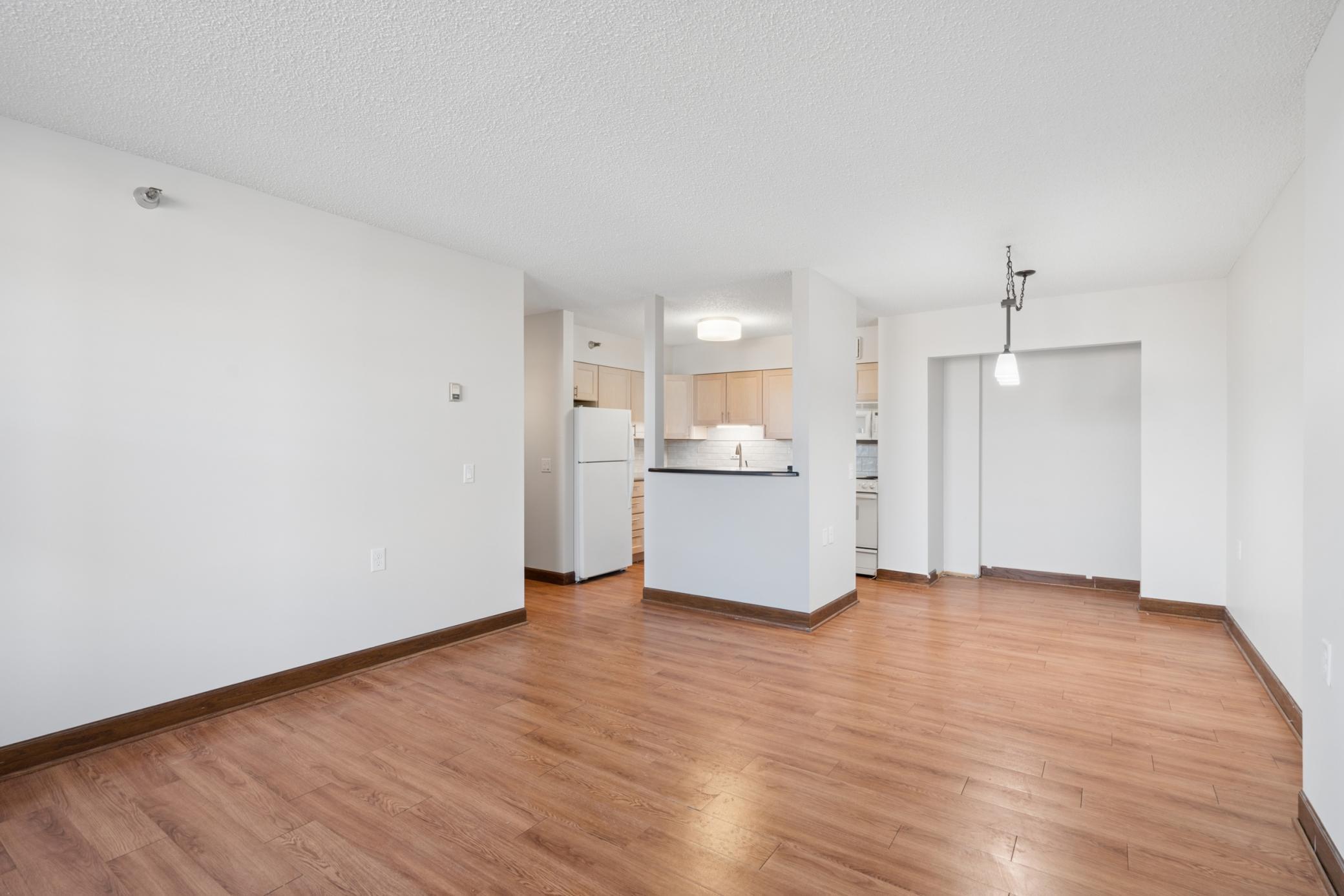 7600 Golden Valley Road 405