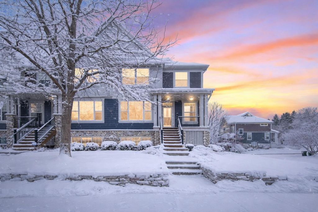 Photo of 15548 Dynasty Way #103, Apple Valley, MN 55124 (MLS # 7013619)