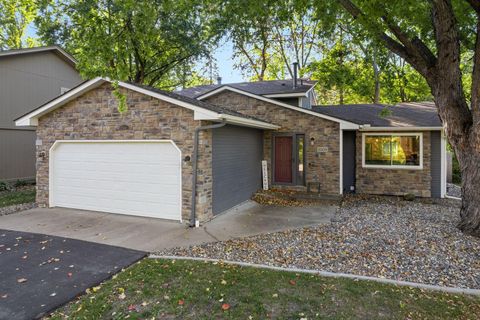 2009 Flag Avenue N Golden Valley MN 55427