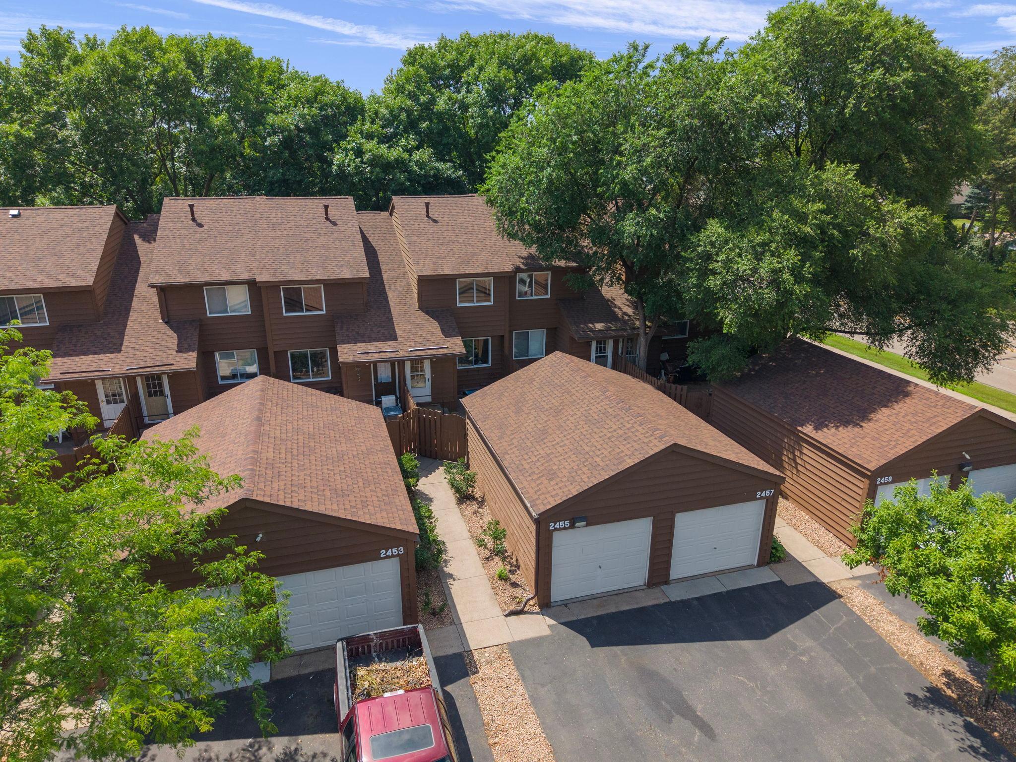 2455 Crestwood Drive