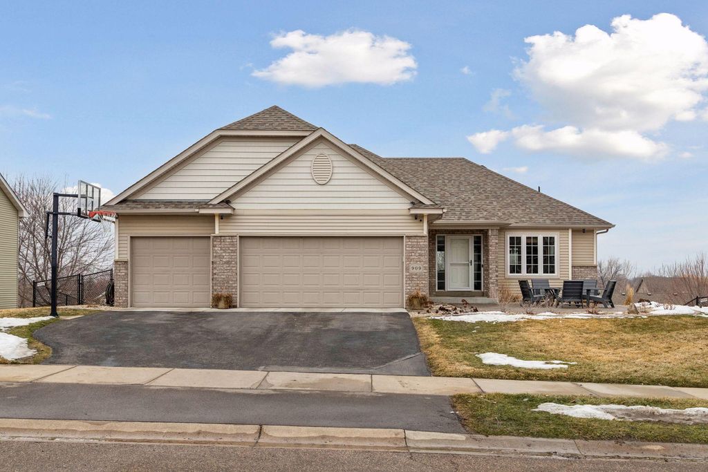 Photo of 909 Firethorne Trail, Jordan, MN 55352 (MLS # 7028924)