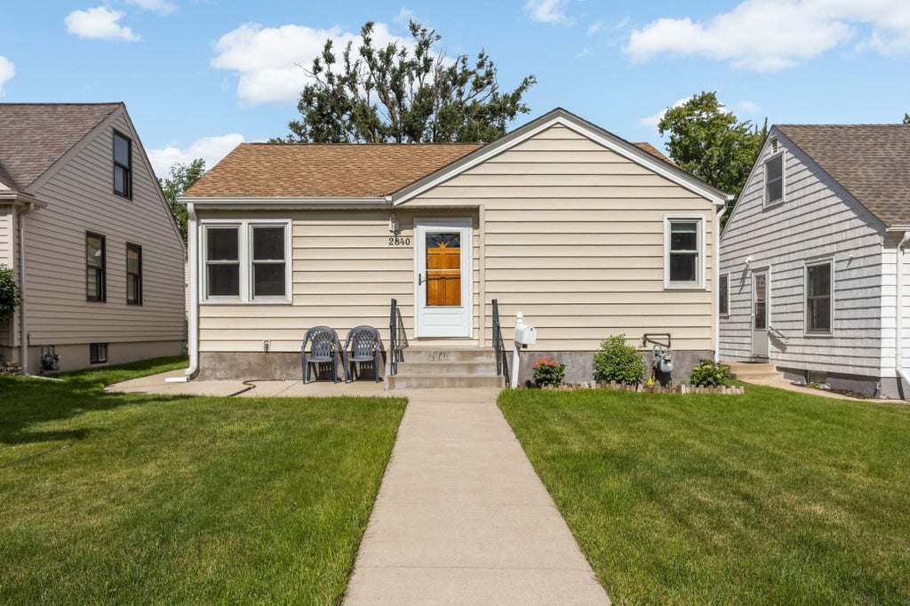 Photo of 2840 Kentucky Avenue S, Saint Louis Park, MN 55426 (MLS # 7092891)