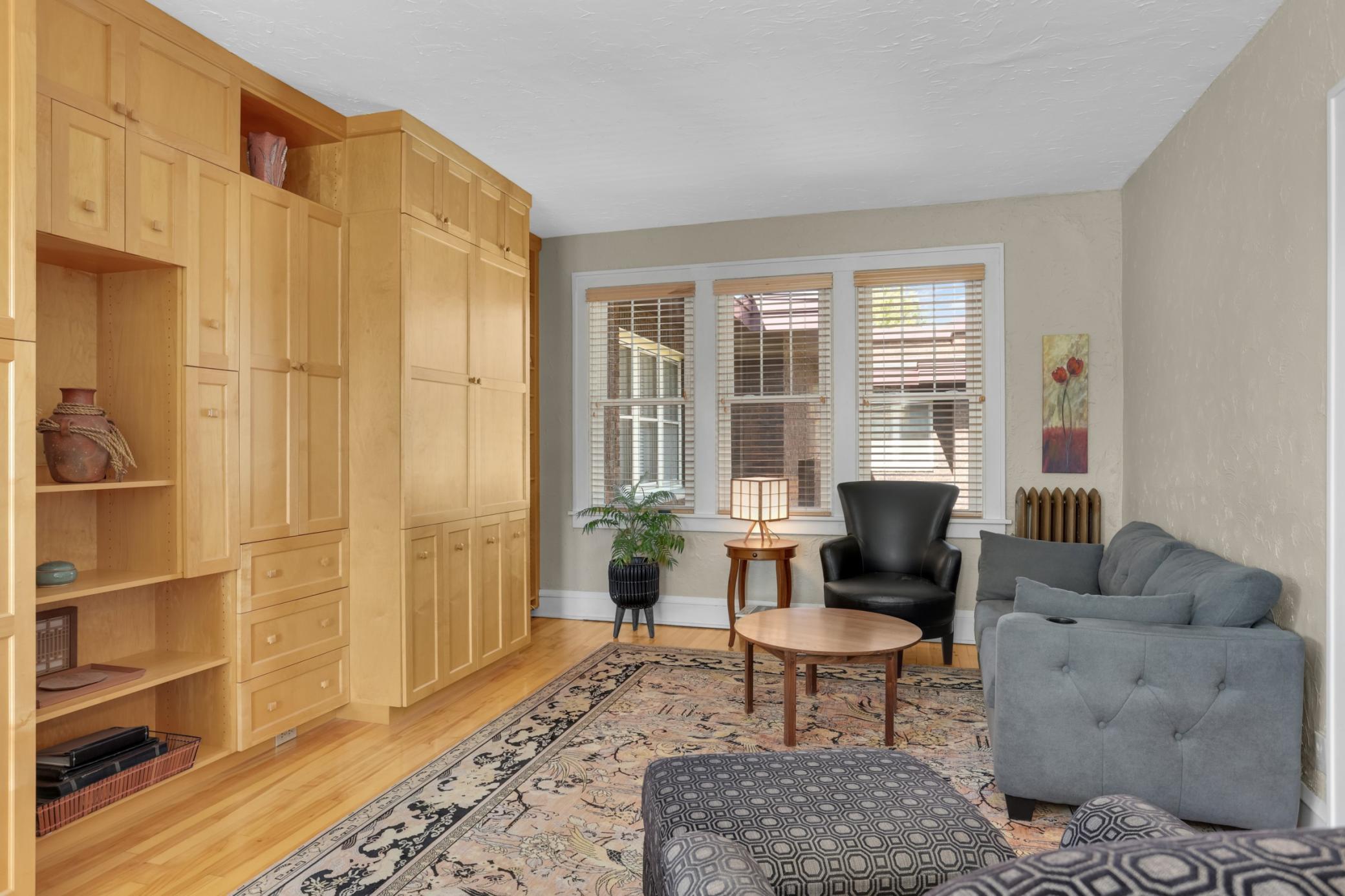 127 Lexington Parkway S 6