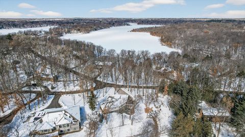 8475 Hidden Bay Trail N Lake Elmo MN 55042