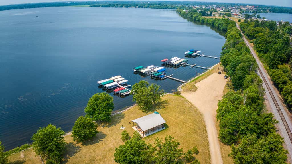 Photo of 300 Roosevelt Road SW #12, Bemidji, MN 56601 (MLS # 7125451)
