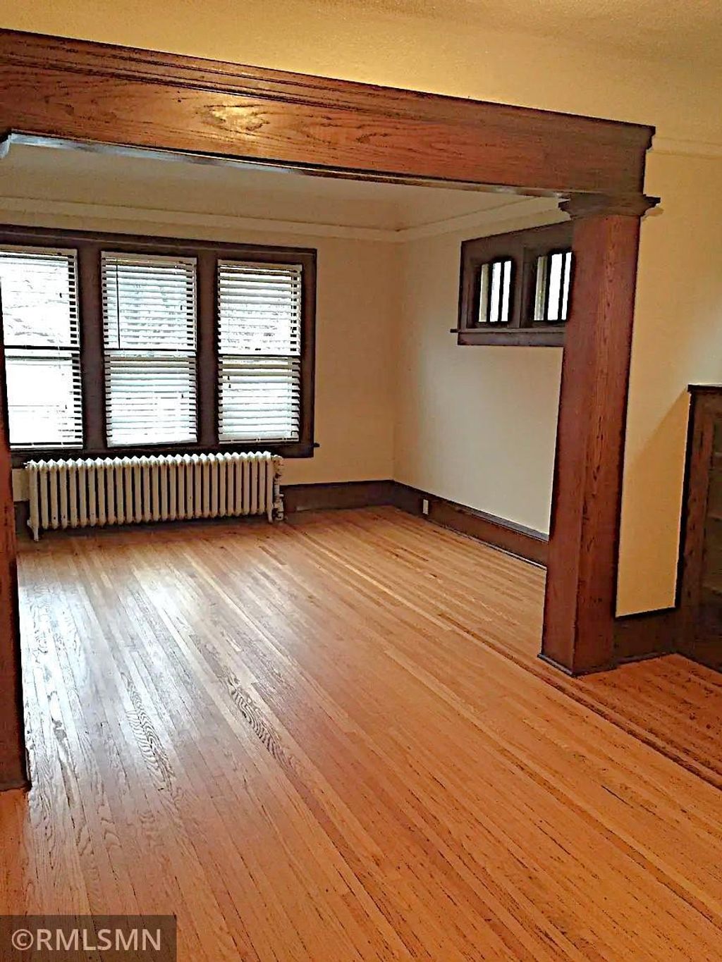 Photo of 1088 Dayton Avenue #1, Saint Paul, MN 55104 (MLS # 7046617)