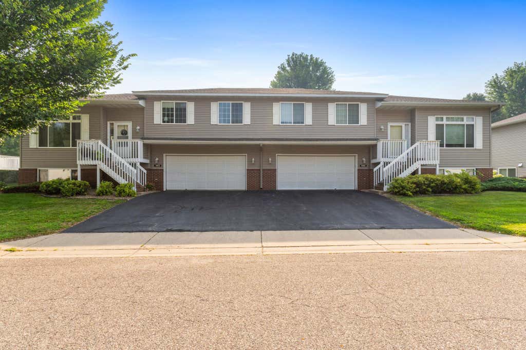 Photo of 1403 Constitutional Drive, Northfield, MN 55057 (MLS # 7110650)