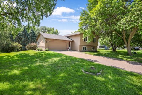 16334 Glen Oaks Road Lakeville MN 55044