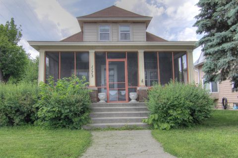 1173 Rice Street Saint Paul MN 55117