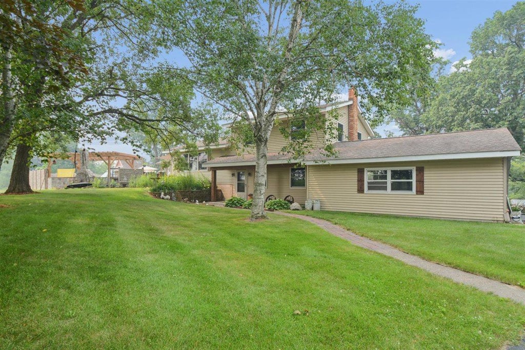 Photo of 1200 301st Avenue NW, Isanti, MN 55040 (MLS # 7135495)