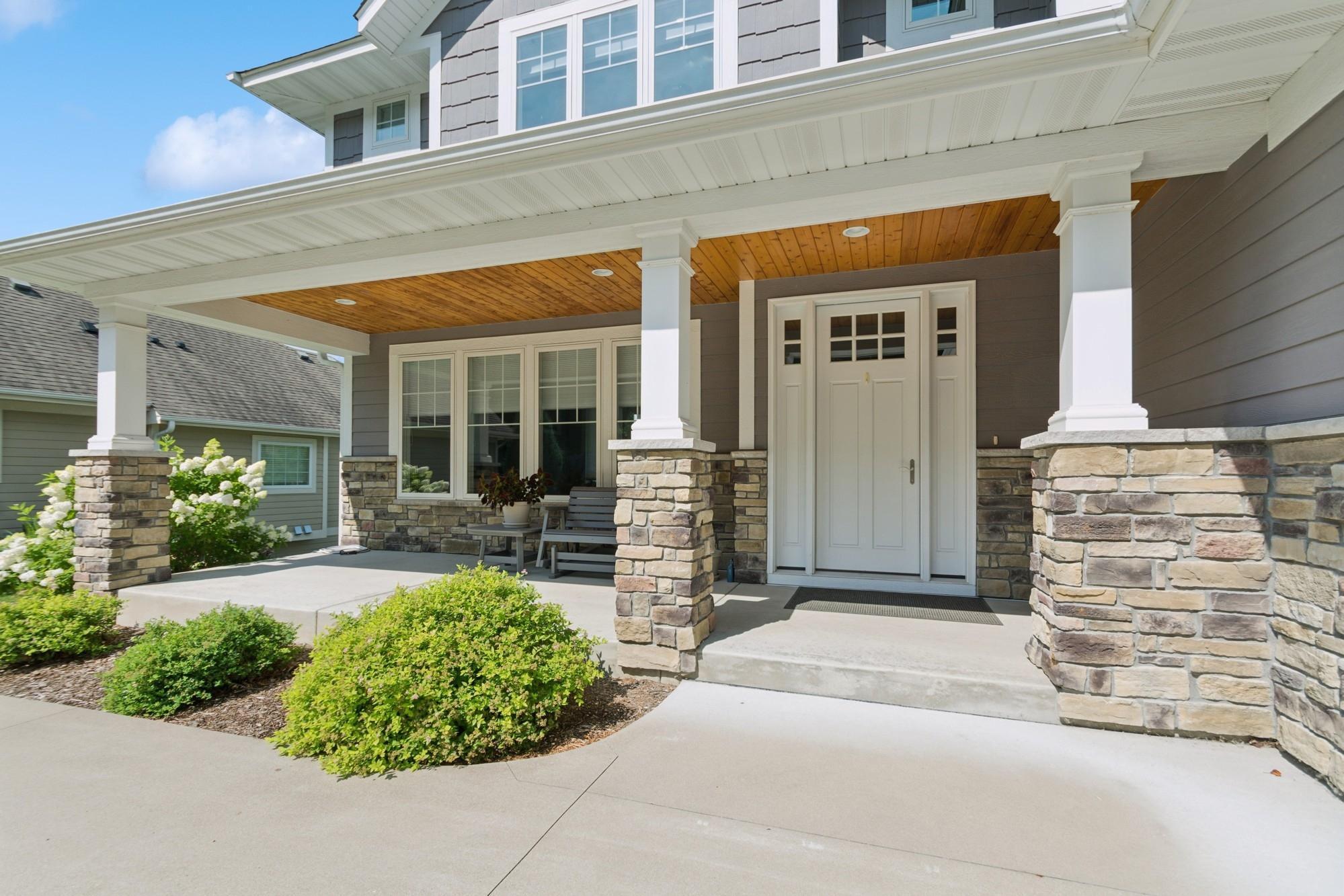 6264 Coteau Trail