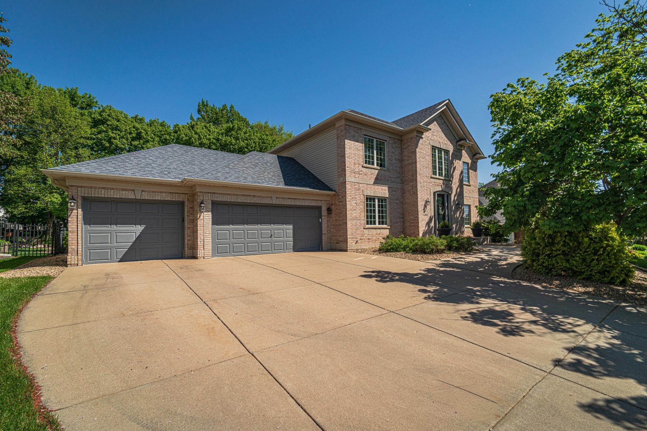 13615 Foxberry Road
