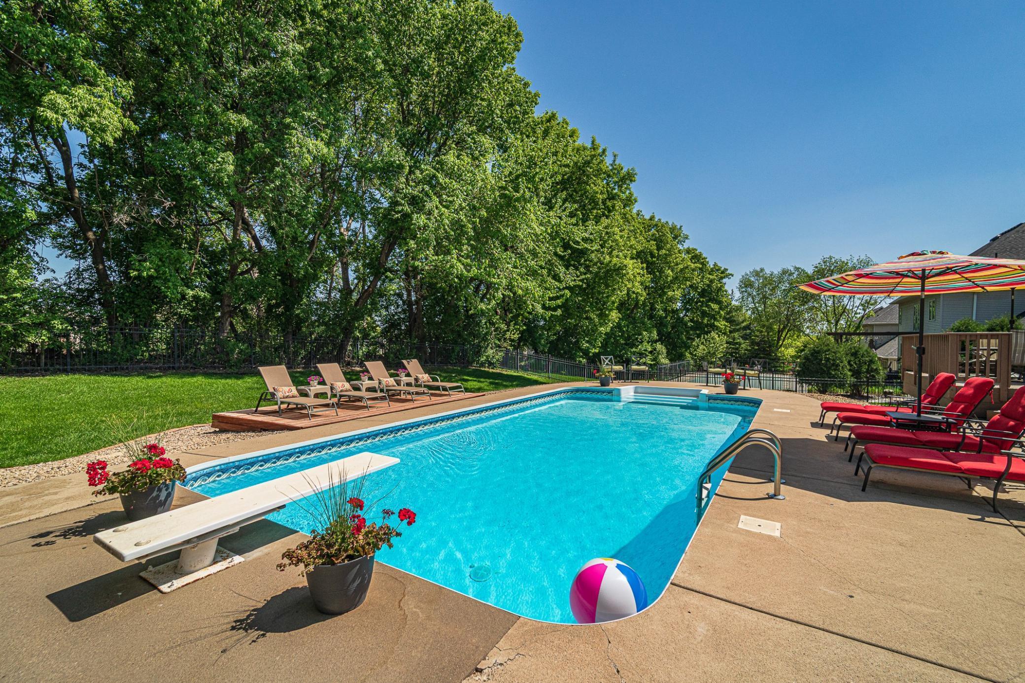 13615 Foxberry Road