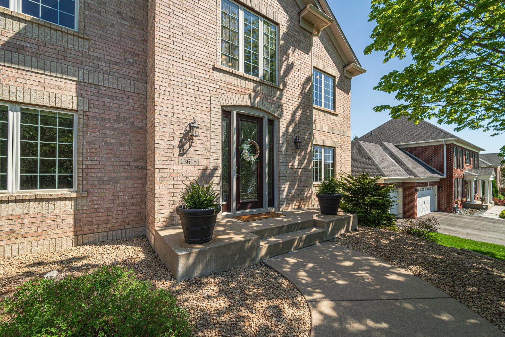 13615 Foxberry Road