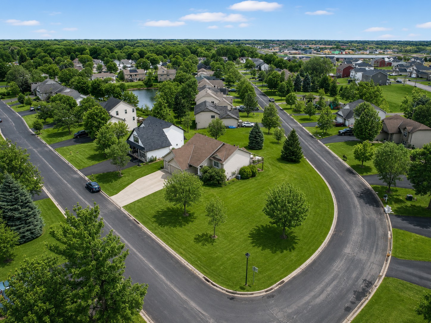 15347 Wintergreen Street NW - Photo 2