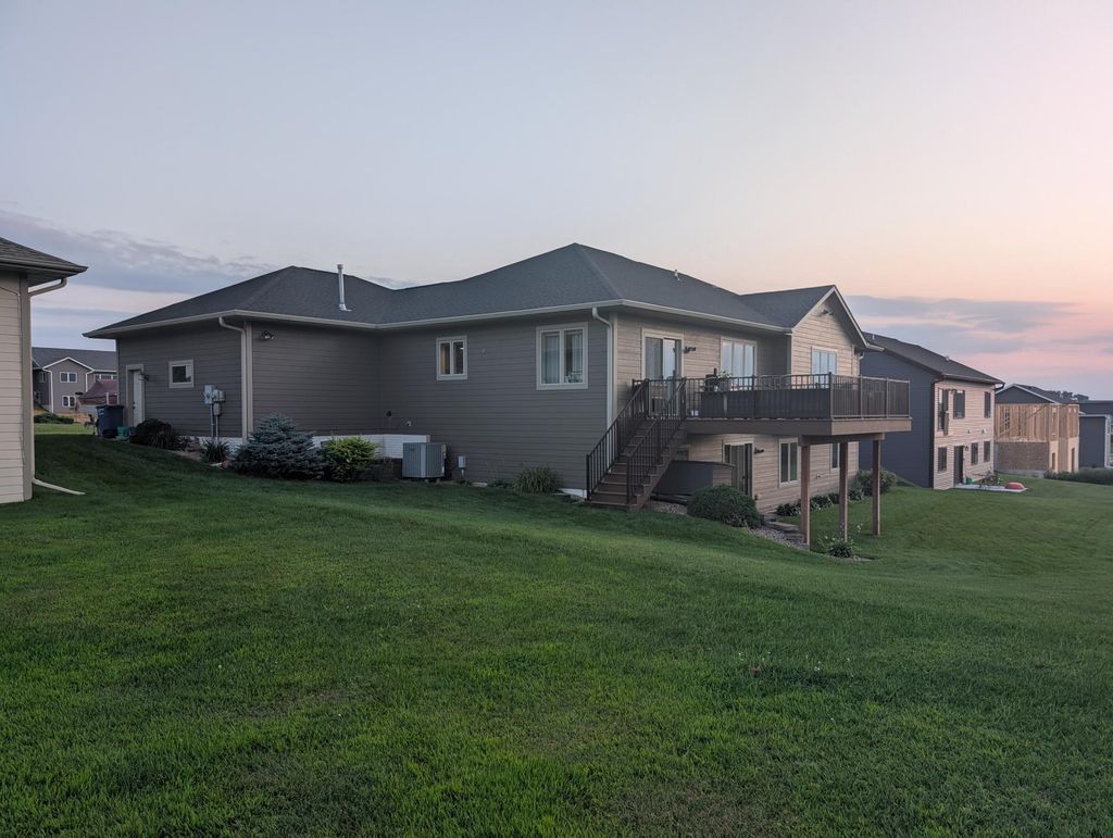 Photo of 1004 3rd Avenue, Goodhue, MN 55027 (MLS # 7036699)