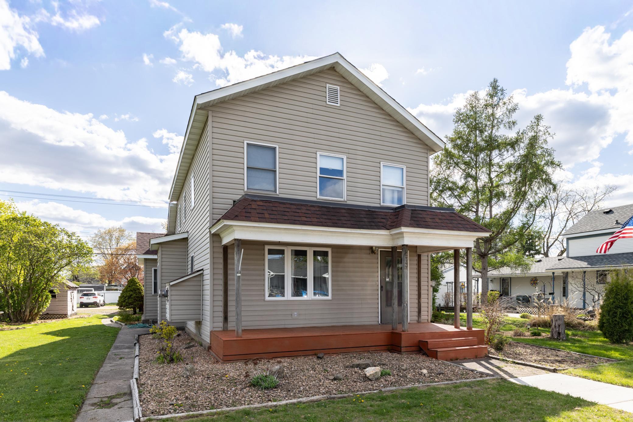 273 Elm Street S