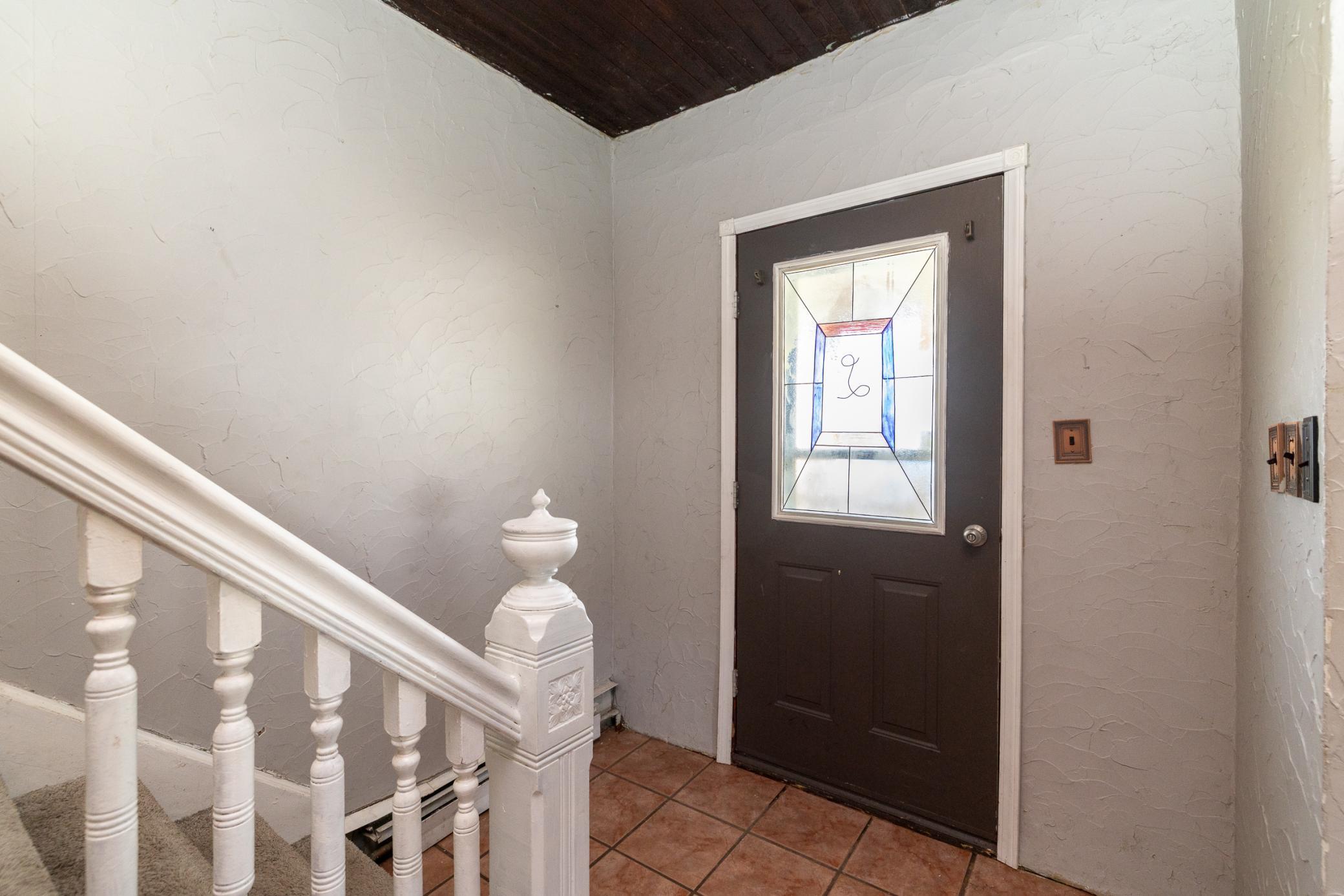 273 Elm Street S