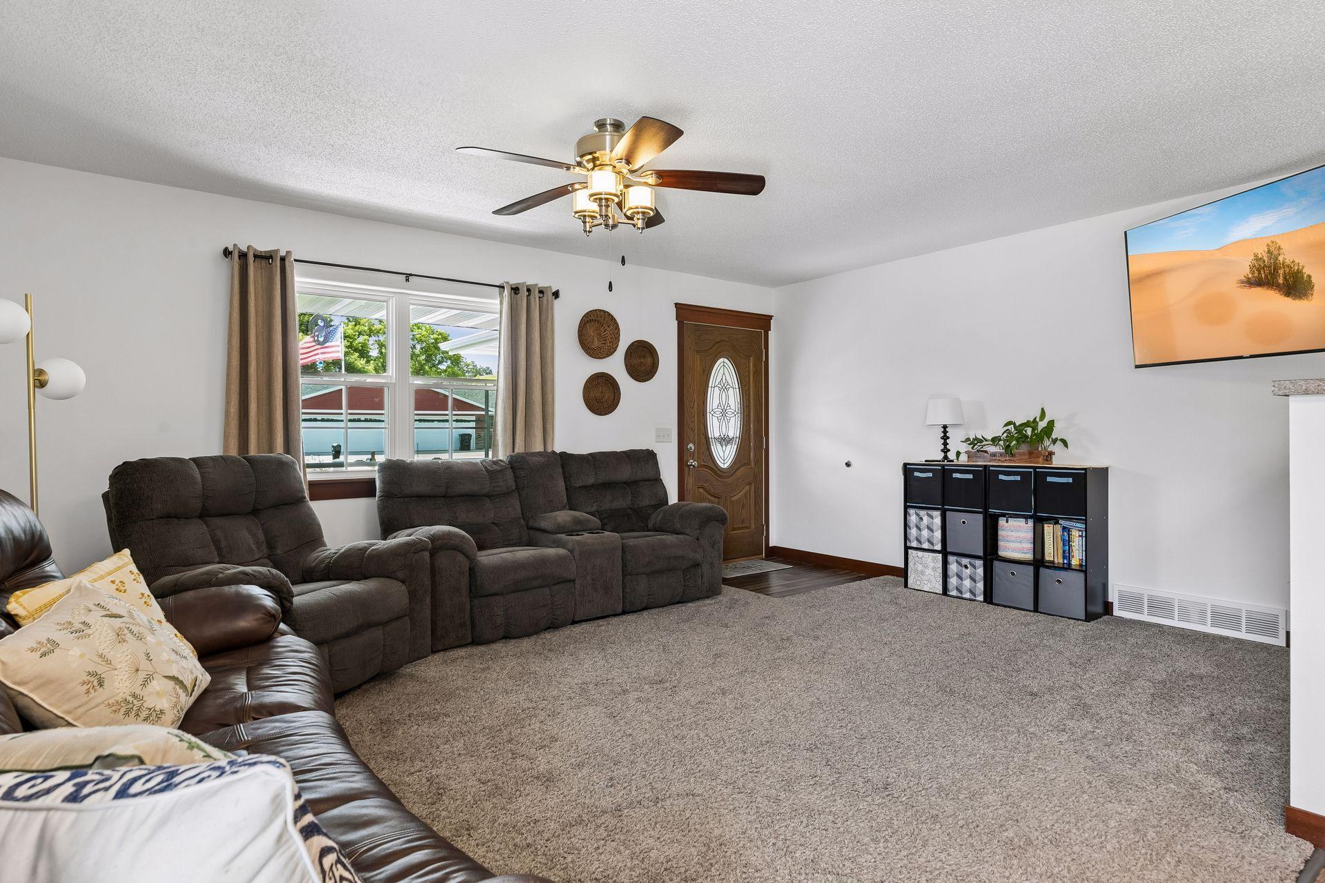 166 Amber View Street