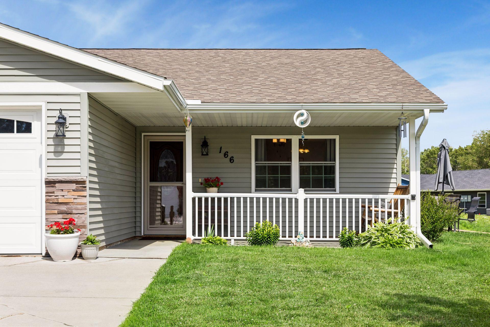 166 Amber View Street