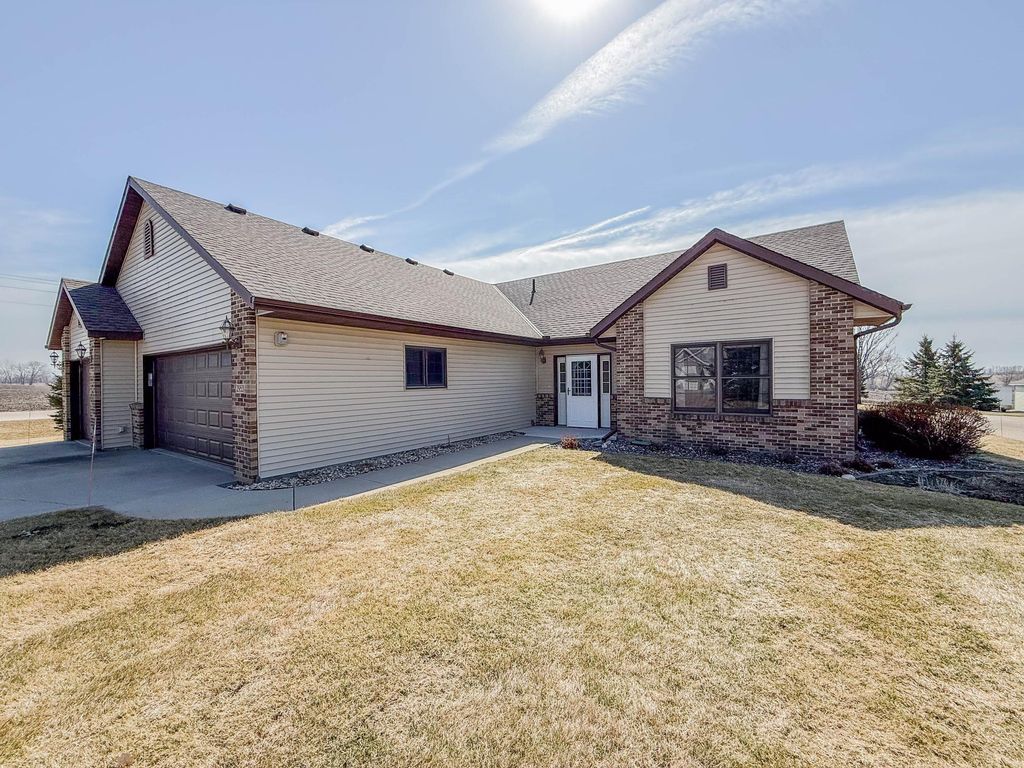 Photo of 2953 9th Avenue SE, Willmar, MN 56201 (MLS # 7045082)