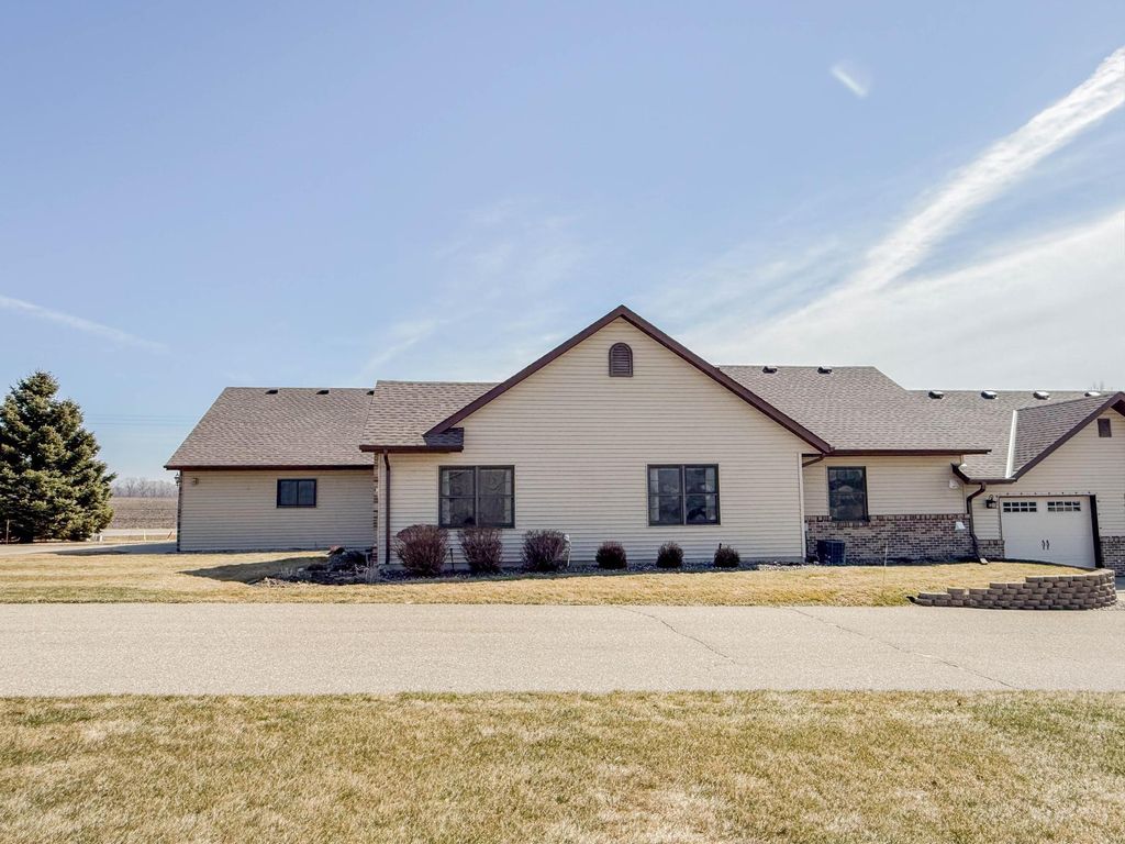 Photo of 2953 9th Avenue SE, Willmar, MN 56201 (MLS # 7045082)