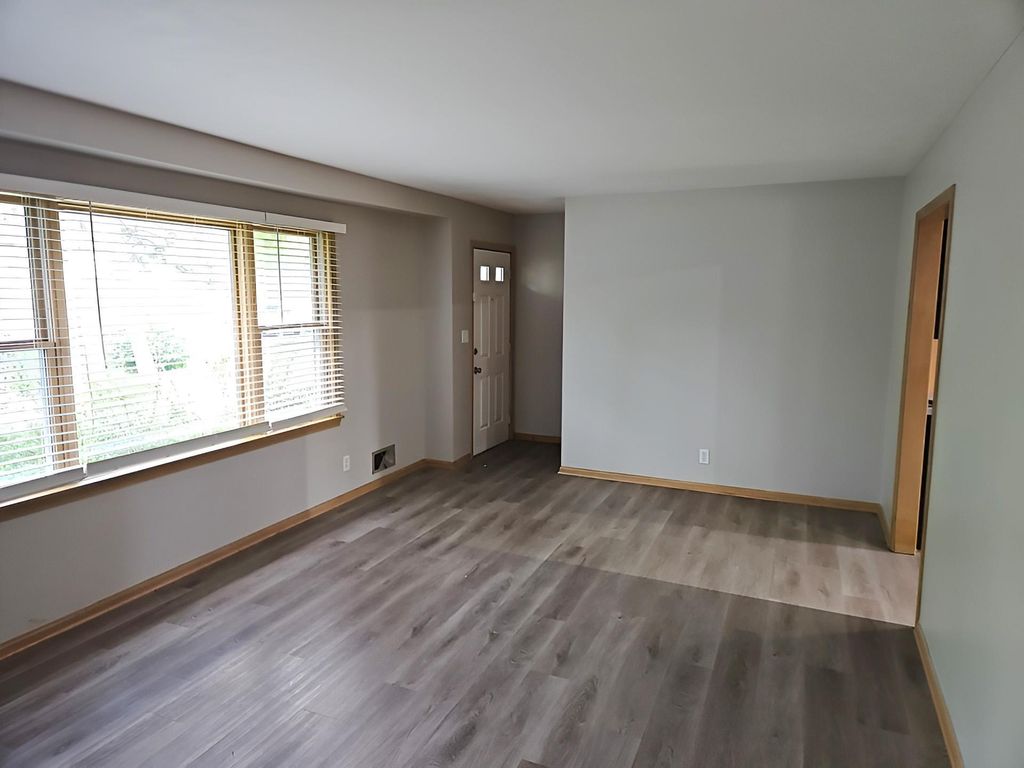 Photo of 1771 City Heights Drive, Maplewood, MN 55117 (MLS # 7080896)