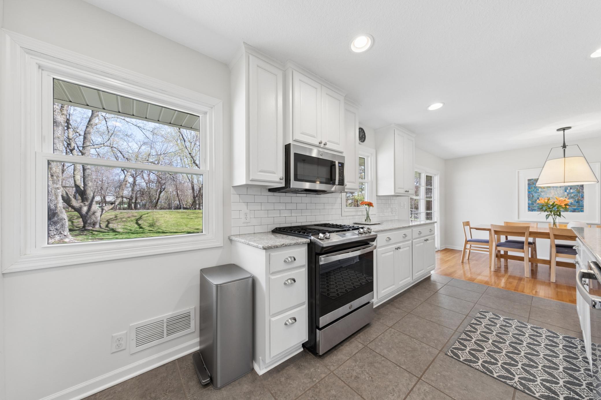 3206 W 88th Street