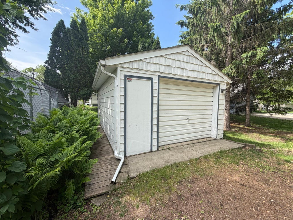 Photo of 219 10th Avenue, Worthington, MN 56187 (MLS # 7080735)