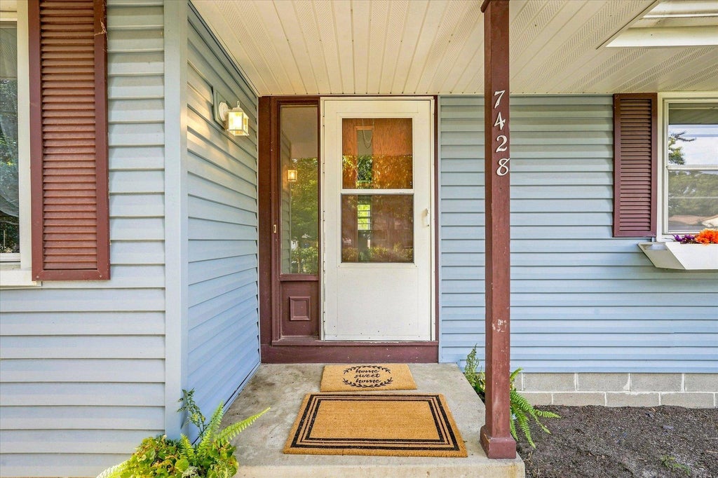 Photo of 7428 Concerto Curve NE, Fridley, MN 55432 (MLS # 6821544)