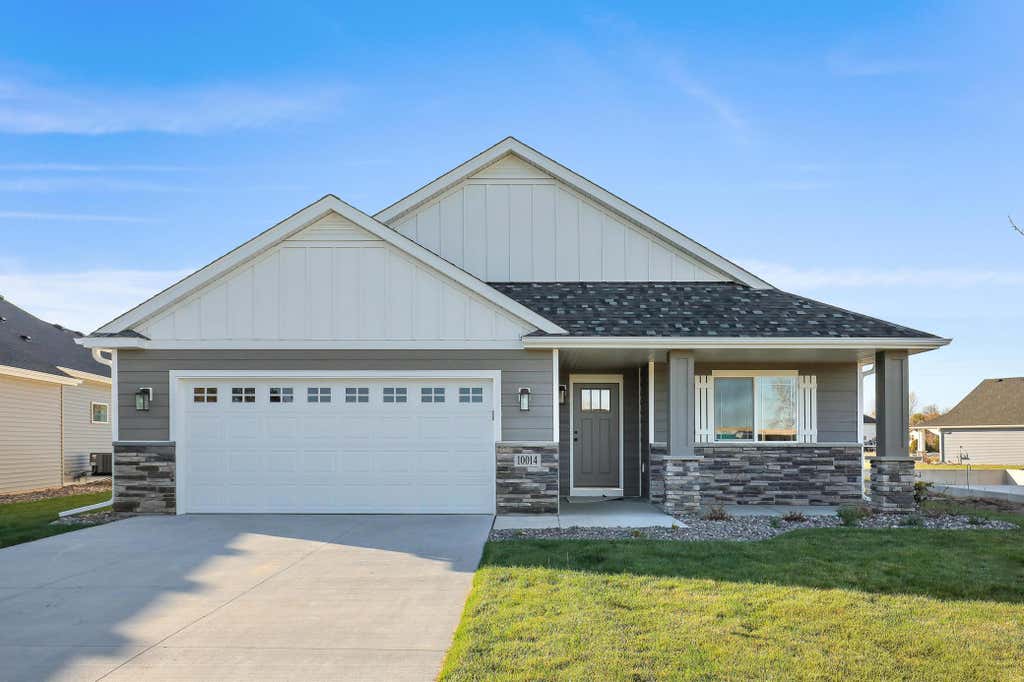 Photo of 17742 Hoover Street NW, Elk River, MN 55330 (MLS # 7124071)