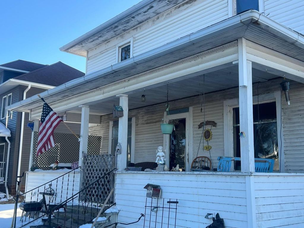 Photo of 317 Locust Street N, Mabel, MN 55954 (MLS # 7031164)