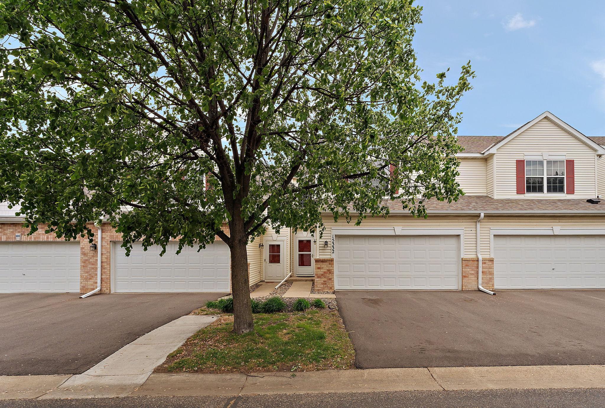 15332 Floret Way