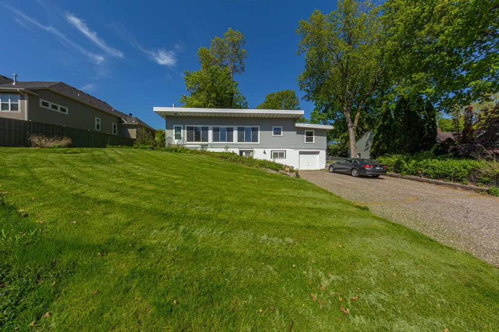 Photo of 223 Central Avenue N, Wayzata, MN 55391 (MLS # 7071388)