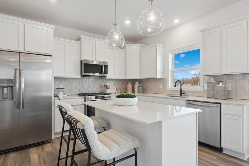 Photo of 14111 Acorn Avenue, Rosemount, MN 55068 (MLS # 7091015)