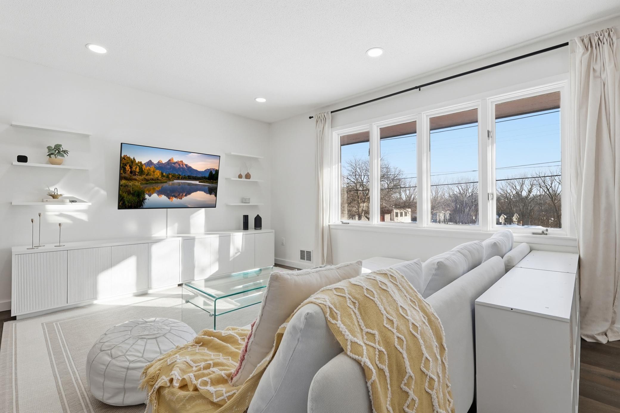 4222 Fairview Avenue