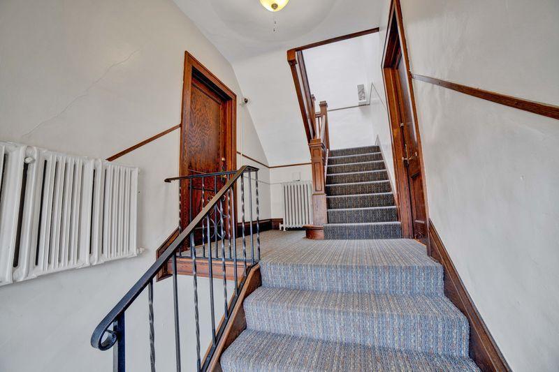 1899 Selby Avenue