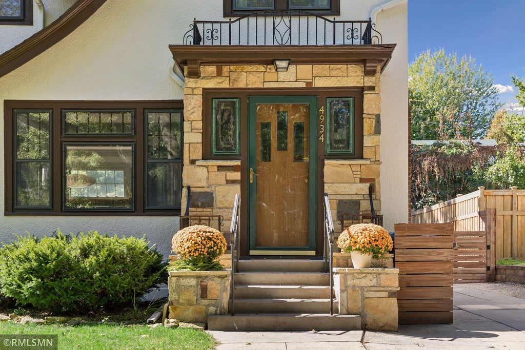 Photo of 4934 Garfield Avenue, Minneapolis, MN 55419 (MLS # 7149913)
