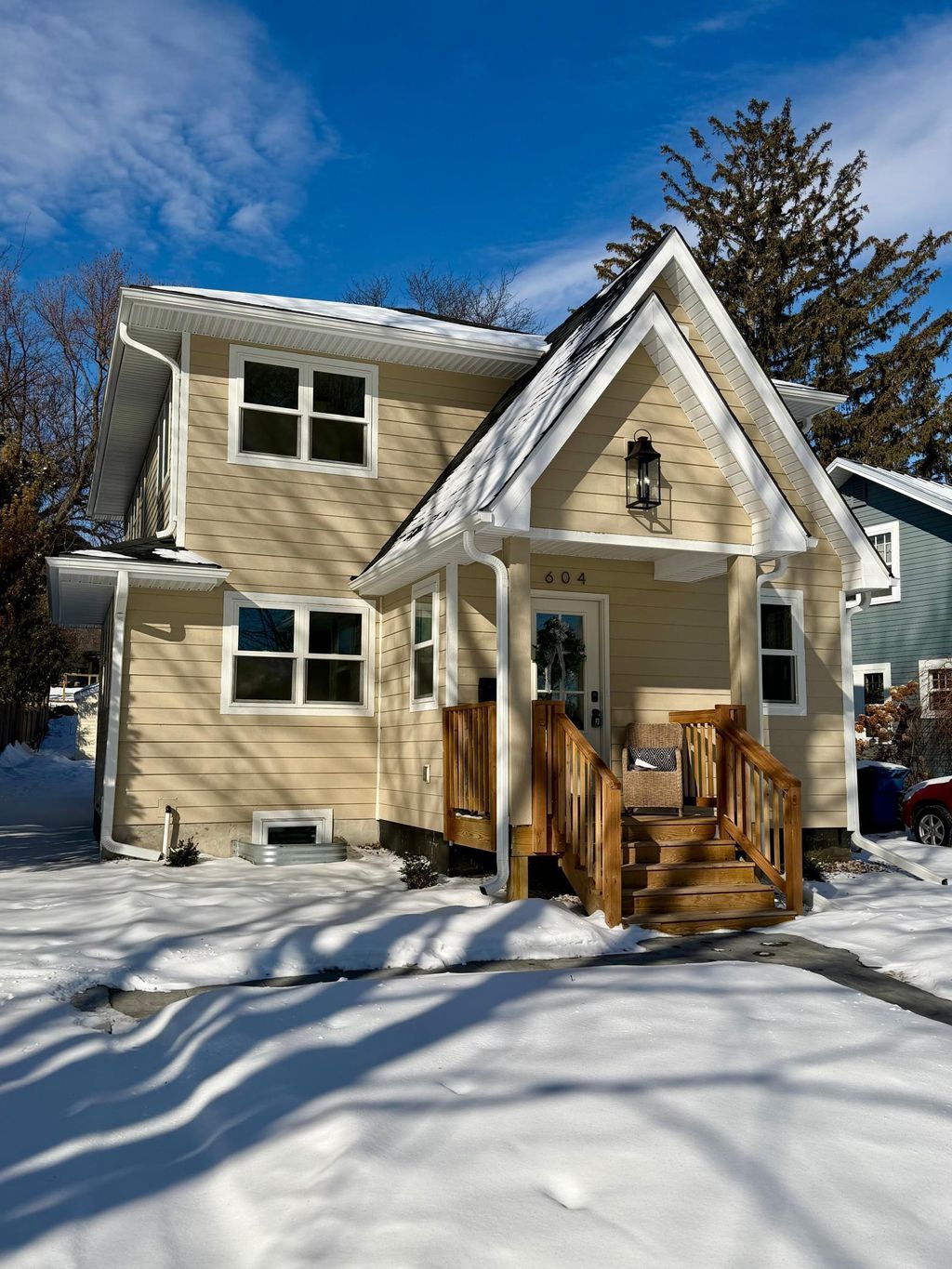 Photo of 604 Morgan Avenue S, Minneapolis, MN 55405 (MLS # 7016436)