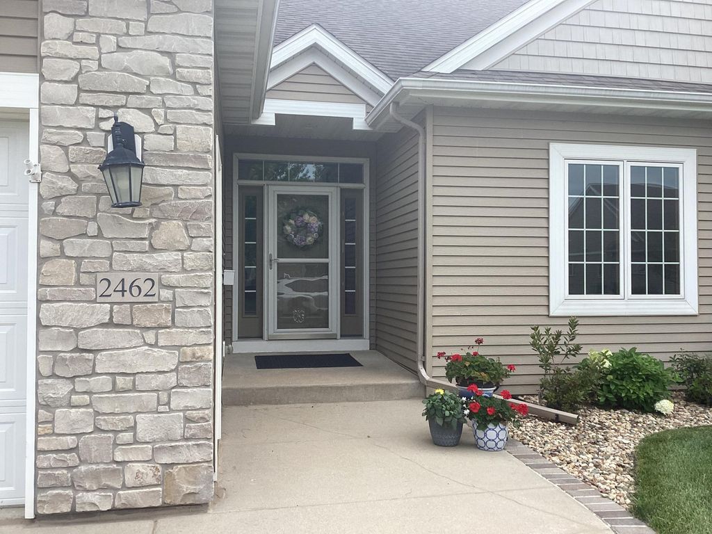 Photo of 2462 Coral Ridge Place NE, Rochester, MN 55906 (MLS # 7115364)