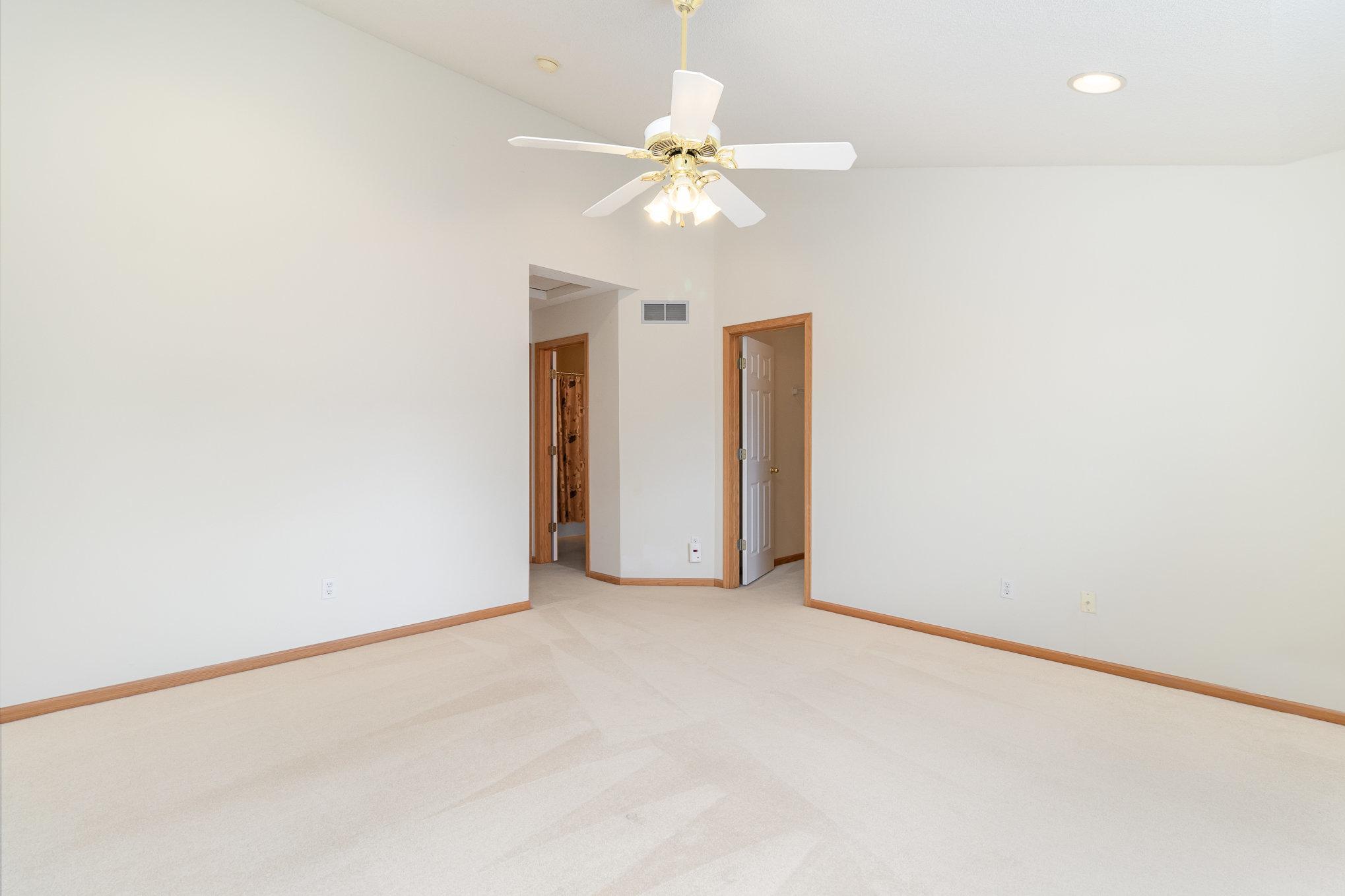 1411 Yorkshire Lane